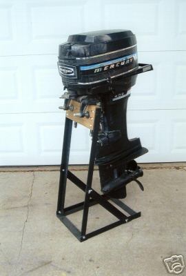 outboardstand.jpg